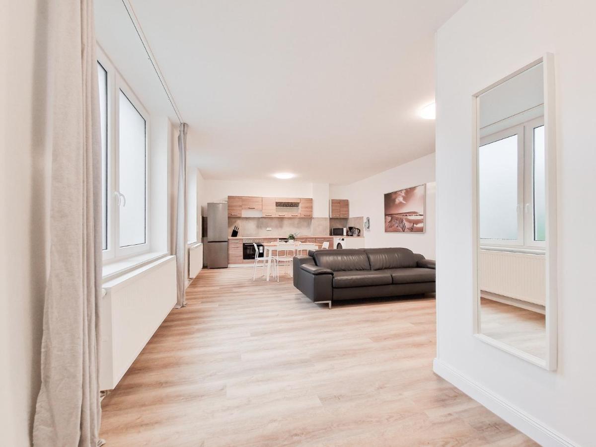 Raj Living - City Apartment With 3 Rooms - 15 Min Messe Dus & 10 Min Old Town Dus Düsseldorf Exterior foto